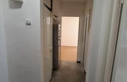 Apartament de vanzare, 4 camere, 57 mp, etaj intermediar, zona Manastur