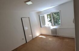 Apartament de vanzare, 4 camere, 57 mp, etaj intermediar, zona Manastur