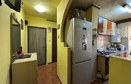 Apartament de vanzare 2 camere decomandat, zona Centrala Sacele