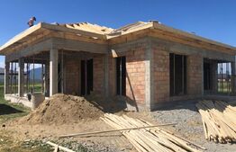 De vanzare, casa in Cristian, nefinalizata 