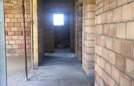 De vanzare, casa in Cristian, nefinalizata 