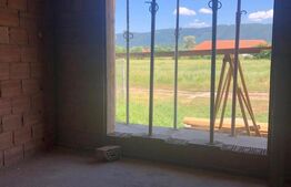 De vanzare, casa in Cristian, nefinalizata 