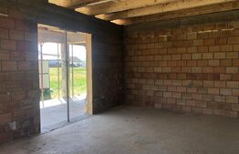 De vanzare, casa in Cristian, nefinalizata 