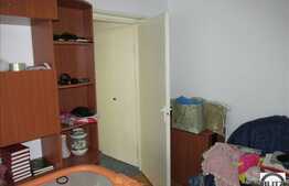 De vanzare 2 camere, 46 mp utili, zona Aleii Bizusa. Renovat!