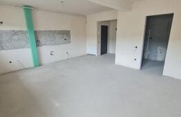 Apartament cu 3 camere, terasa de 25 mp, 2 parcari, zona Terra