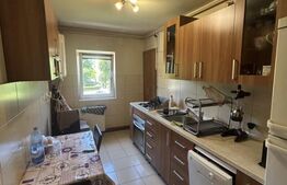 Apartament de 4 camere, 76 mp si parcare, in zona Tractorul