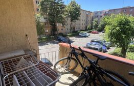 Apartament de 4 camere, 76 mp si parcare, in zona Tractorul