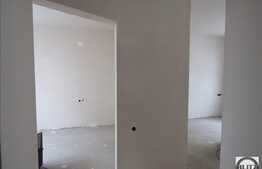 Apartament 3 camere, 78 mp, decomandat, gradina, zona strazii Eugen Ionesco