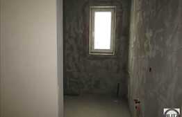 Apartament 3 camere, 78 mp, decomandat, gradina, zona strazii Eugen Ionesco