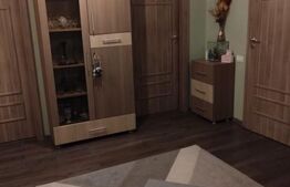 Apartament cu 3 camere, la cheie, etaj intermediar, zona Regal