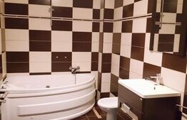 Garsoniera decomandata, balcon, intermediar, zona Vivo