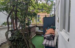 Casa de vanzare, cu curte comuna, 3 camere, 66 mp, zona semicentrala