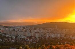 Apartament cu 2 camere, 63 mp, complet renovat si mobilat, zona Zorilor