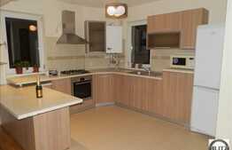 Vanzare apartament 3 camere, 76 mp, garaj, parcare, zona strazii Donath