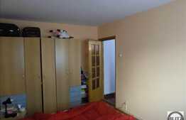 Apartament 4 camere, 78 mp, decomandat, parcare, boxa, zona Minerva
