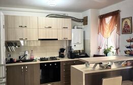 Apartament de vanzare, cu 2 camere, 51 mp, zona Tractorul-Complex Top City