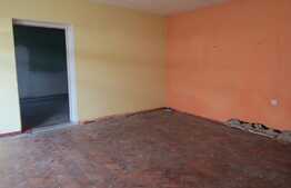 2 camere, 68 mp, imobil tip casa, parcare, zona centrala