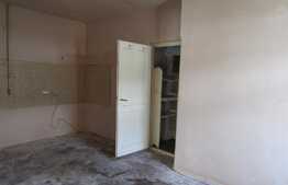 2 camere, 68 mp, imobil tip casa, parcare, zona centrala