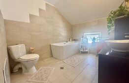 Apartament, 3 camere, 80 mp, 2 bai, parcare, zona Florilor