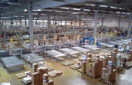 Hala moderna cu pod rulant