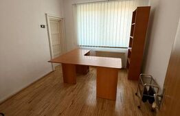 Oferta! Cladire birouri, 350 mp, 3 parcari, zona B-dul Titulescu