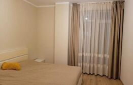 Apartament 3 camere, parcare, balcon, zona Soporului