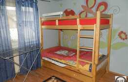 De vanzare 3 camere, 74 mp! Complet mobilat! Parcare! Zona strazii Florilor!