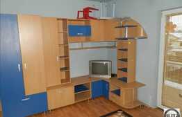 De vanzare 3 camere, 74 mp! Complet mobilat! Parcare! Zona strazii Florilor!