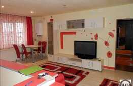 De vanzare 3 camere, 74 mp! Complet mobilat! Parcare! Zona strazii Florilor!