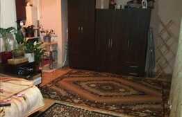 Vanzare  1 camera, decomandat, 36 mp! Complet mobilat! Zona strazii Porii