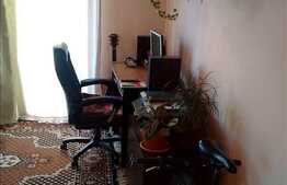 Vanzare  1 camera, decomandat, 36 mp! Complet mobilat! Zona strazii Porii