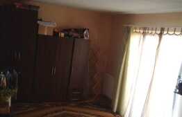 Vanzare  1 camera, decomandat, 36 mp! Complet mobilat! Zona strazii Porii