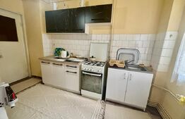Apartament de vanzare, 5 camere, 83 mp, etaj intermediar, zona Manastur