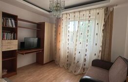 Apartament 2 camere decomandate, 2 balcoane, etaj 1, zona Vlahuta