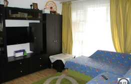 Apartament decomandat, 2 camere, 52 mp! Zona strazii Eroilor!