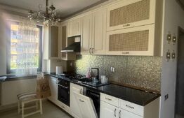 Apartament 2 camere, lux, parcare, zona Intre Lacuri