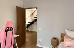 Apartament modern, cu 3 camere, 110 mp, parcare, zona Semicentral.