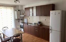 Apartament de vanzare, semidecomandat, cu 2 camere, 59 mp utili, zona Florilor