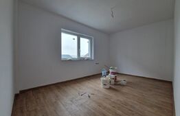 Apartament 3 camere, 58 mp + balcon, zona Penny