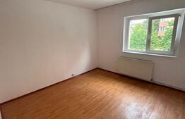 Apartament de vanzare, cu 4 camere, 82 mp, zona Calea Bucuresti