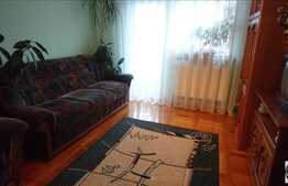 Apartament 3 camere, 72 mp, decomandat, garaj, boxa, zona Billa