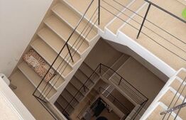 Casa individuala , 3 garaje , terasa ,  352mp utili, zona Dambu Rotund