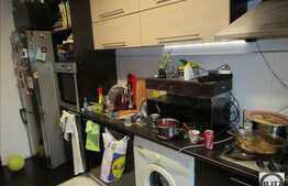 Apartament 2 camere, decomandat, 52 mp! Parcare! Zona strazii Eroilor!