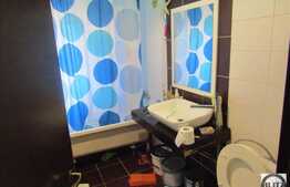 Apartament 2 camere, decomandat, 52 mp! Parcare! Zona strazii Eroilor!