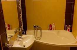 Apartament 3 camere, 65 mp, zona Politiei Rutiere