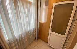 Apartament de vanzare, cu 3 camere, 53 mp, balcon, la cheie, zona Manastur