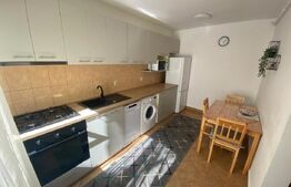 Apartament de vanzare, cu 3 camere, 53 mp, balcon, la cheie, zona Manastur