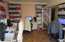 Vanzare apartament 2 camere, 52 mp, decomandat, boxa, zona strazii Fantanele