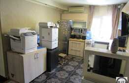 Vanzare apartament 2 camere, 52 mp, decomandat, boxa, zona strazii Fantanele