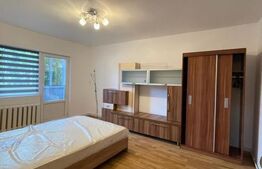 3 camere, 72 mp, decomandat,2 bai, 2 balcoane , zona strazii Primaverii